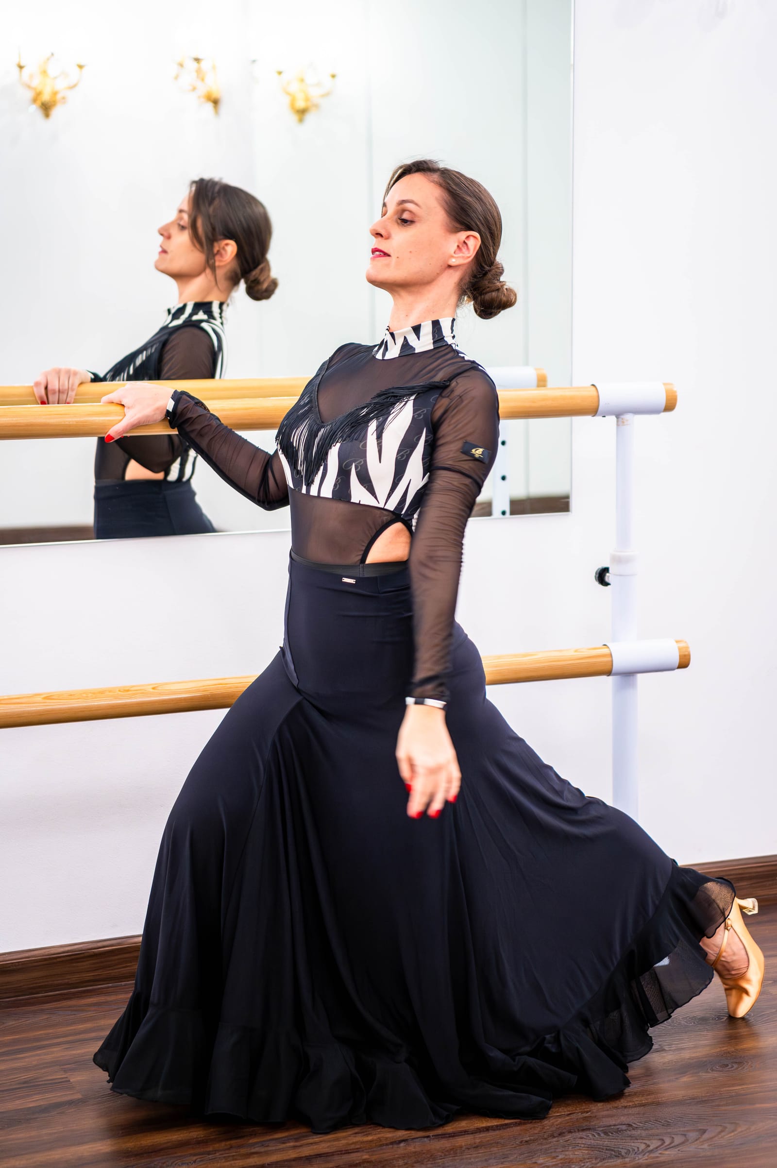 Eva Toth dancing — studio & stage 12
