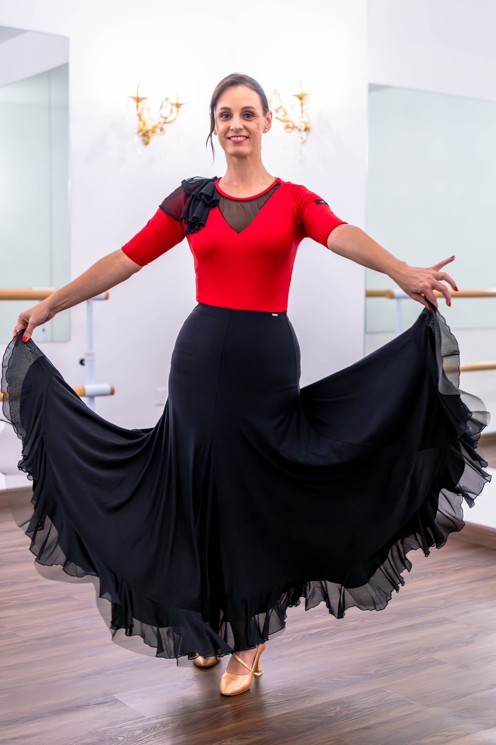 Eva Toth dancing — studio & stage 14
